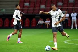 一亿英镑的 一亿英镑的